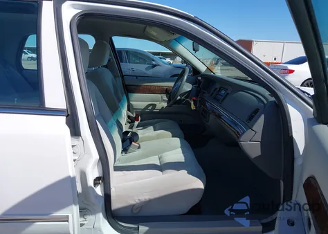 2004 Mercury Grand Marquis Gs from USA, damaged, VIN 2MEFM74W84X657690